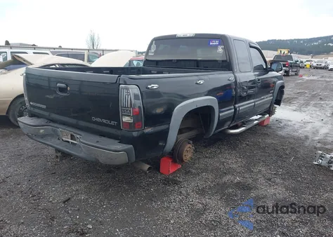 2000 Chevrolet Silverado 2500 Lt from USA, damaged, VIN 1GCGK29U0YE149646